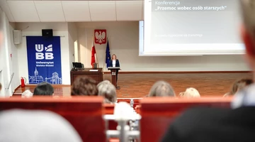 Relacja z konferencji "Przemoc wobec osób starszych"